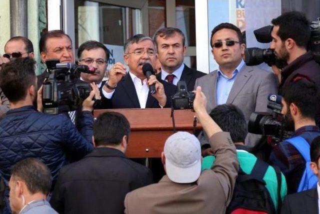 Bakan Yılmaz: Onlar Için Seçim Dönemi Vaat Mevsimidir