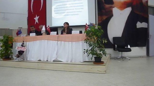 Osmaneli Myo&rsquo;da &ldquo;21. Y&uuml;zyıl&rsquo;da T&uuml;rkiye&rsquo;de Ab Algısı&rdquo; Sempozyumu 3