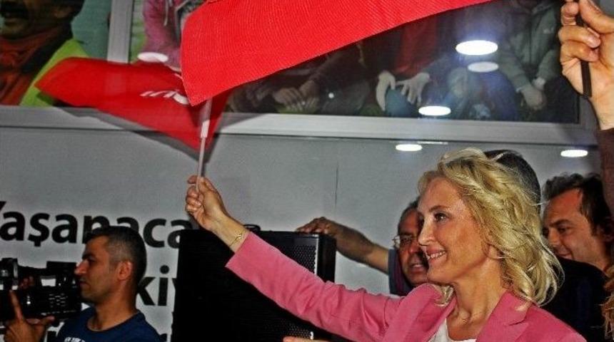 Chp Adayı &Ccedil;alıkuşu, &ldquo;inadına Biriz&rdquo;