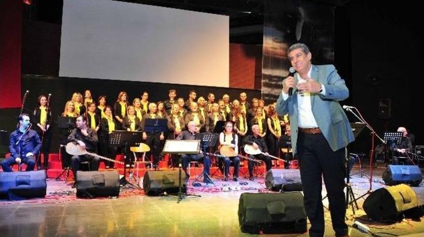 Bal&ccedil;ova&rsquo;da Aşık Veysel Gecesi