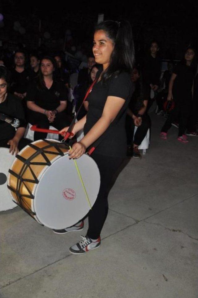 Gençler, Vurmalı Çalgılar Festivali'nde Coştu