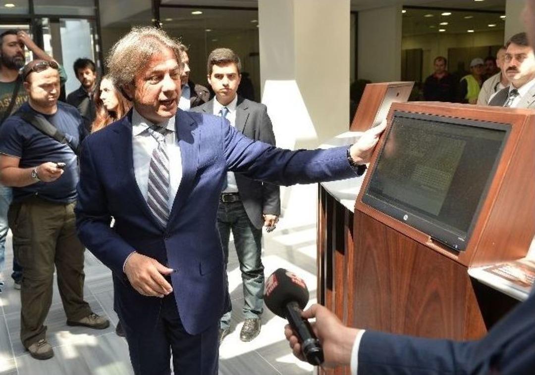 T&uuml;rkiye&rsquo;nin İlk Belediye Binası Beyoğlu&rsquo;nda Hizmet Verecek