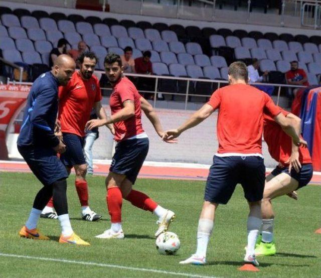 Mersin İdmanyurdu, Fenerbahçe'ye Hazırlanıyor