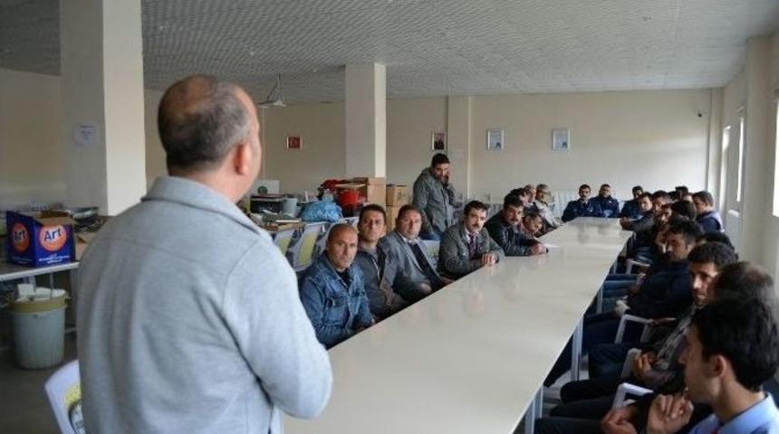 Belediye Personeline İş G&uuml;venliği Semineri Verildi