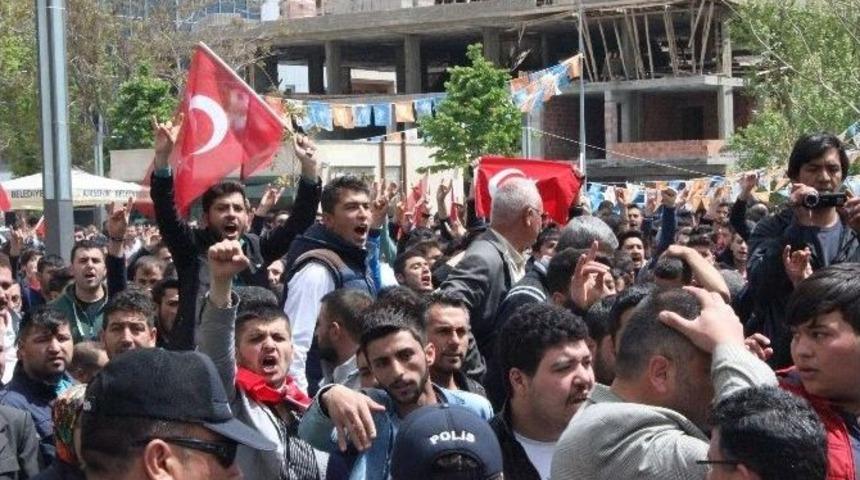 Kırşehir&rsquo;de Hdp&rsquo;nin Mitingi Sonrasında Arbede &Ccedil;ıktı