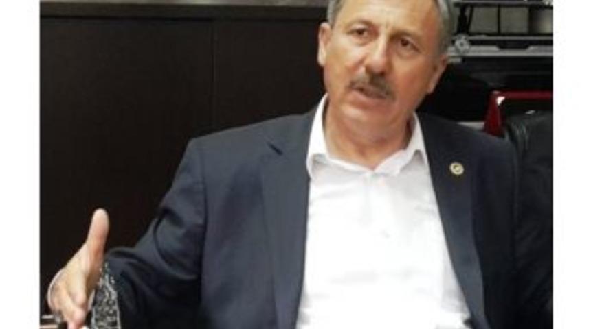 Ak Parti Milletvekili Sel&ccedil;uk &Ouml;zdağ: "soma Şov Yapma Yeri Değil"