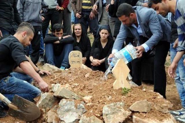 Oğlunun D&uuml;ğ&uuml;n&uuml;ne Değil, Cenazesine Gelebildi 3