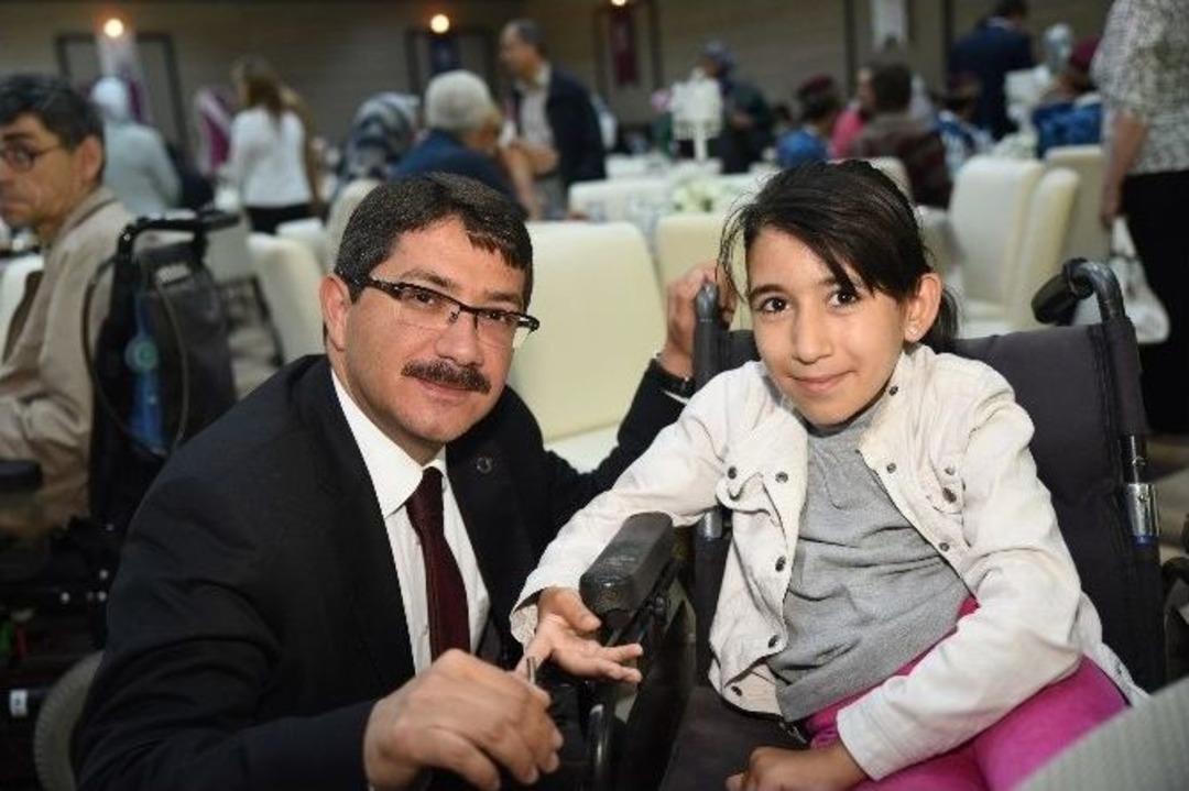 Başkan &Ccedil;elik, Engelli Dernekleriyle Kahvaltıda Buluştu