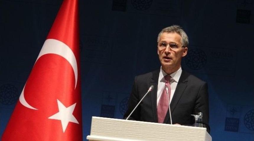 Nato Genel Sekreteri Stoltenberg’den Göç Açıklaması