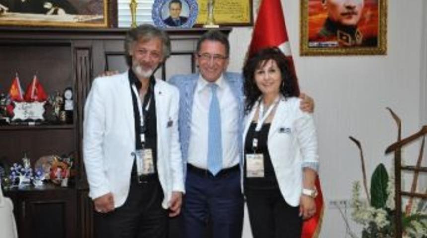 Edremit Belediye Başkanı Kamil Saka Greek Art Union&rsquo;u Makamında Ağırladı