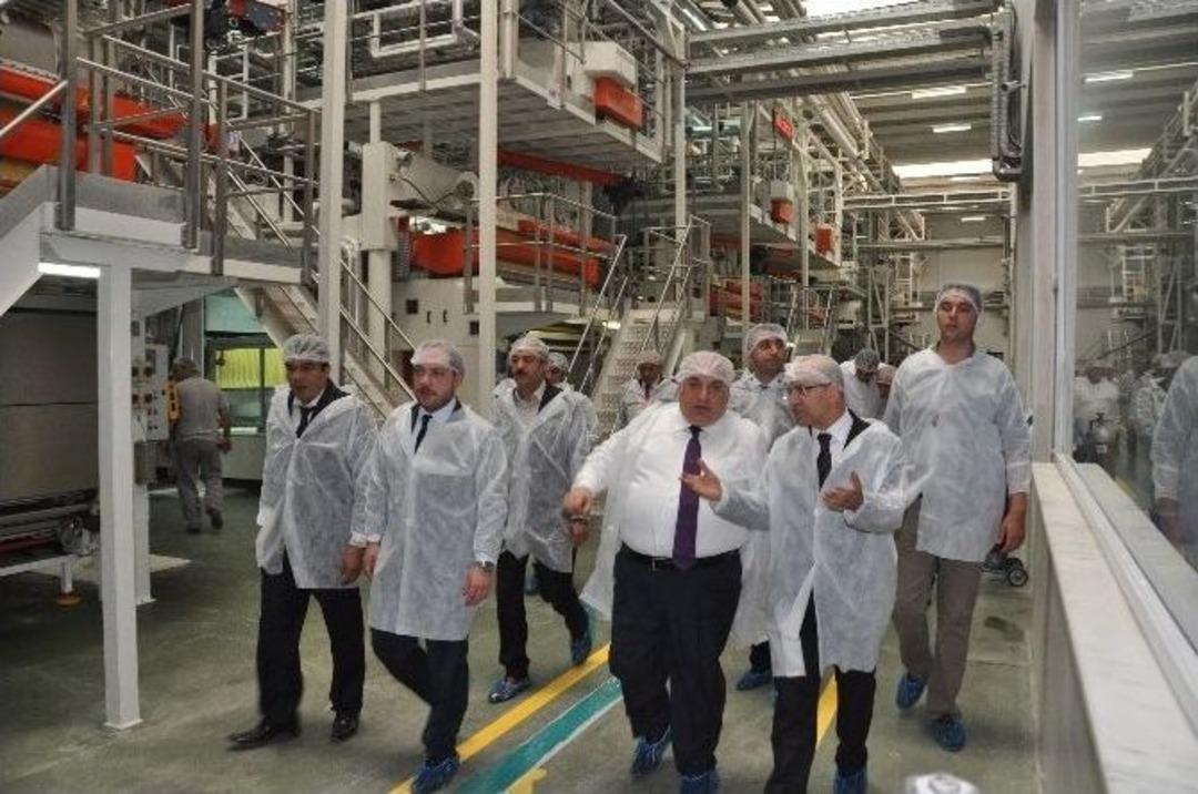 Bakan Şimşek&rsquo;ten Oba Makarna&rsquo;ya &Ouml;vg&uuml;