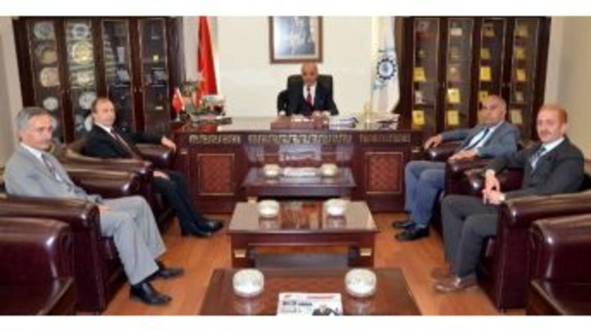 Sgk Y&ouml;neticilerinden, Başkan Y&uuml;celik&rsquo;e Ziyaret