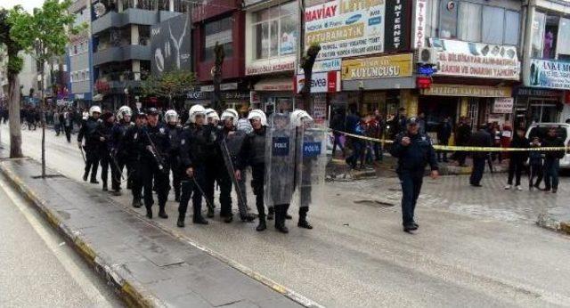 Van'da Cumhurbaşkanı Erdoğan'a Protesto