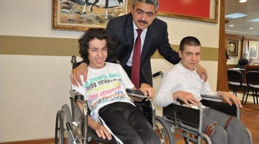 Engelliler, Başkan Alıcık&rsquo;ı Ziyaret Etti