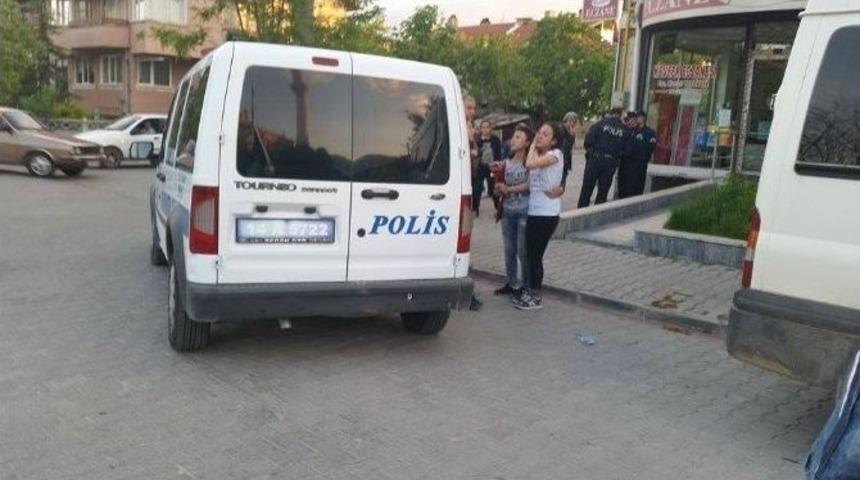 Bolu&rsquo;da Bı&ccedil;akla Kovalanan Kız &Ccedil;ocuğu Sinir Krizi Ge&ccedil;irdi