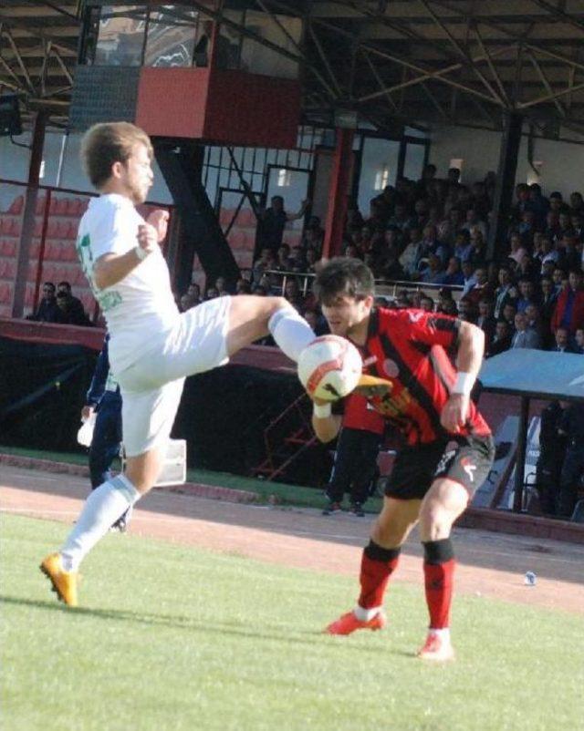 Çorum Belediyespor-Darıca Gençlerbirliği: 0-0 (Play Off)