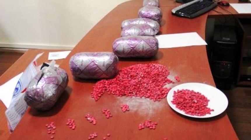 Suşehri'nde 60 Bin Uyuşturucu Hap Ele Ge&ccedil;irildi