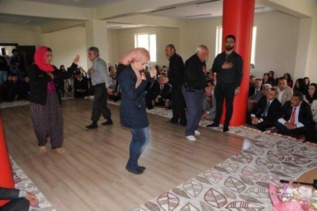 Tunceli Valisi Kaymak: Alevi Kültürü Yok Olma Tehlikesiyle Karşı Karşıya