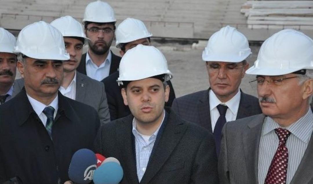 Gen&ccedil;lik Ve Spor Bakanı Kılı&ccedil; &lsquo;ekolojik&rsquo; Stadı İnceledi