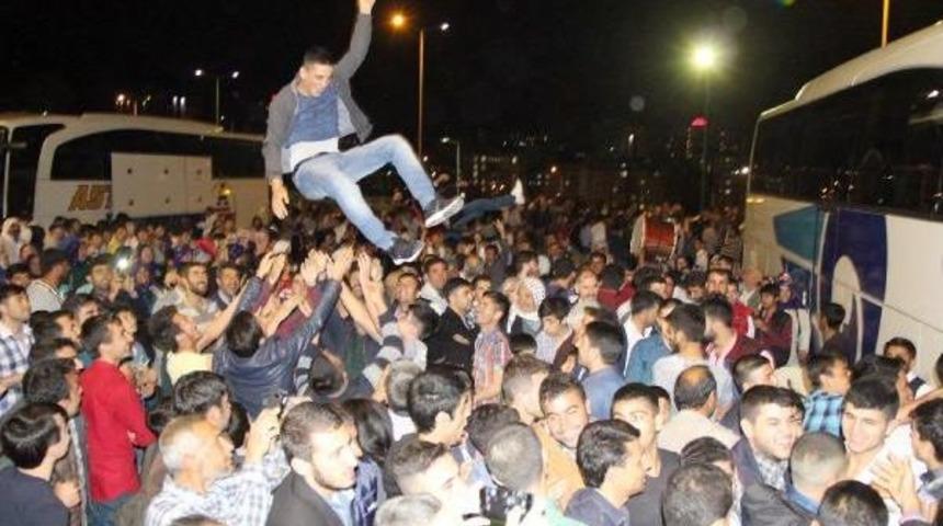 Şanlıurfa'da Davullu-Zurnalı Asker Uğurlaması