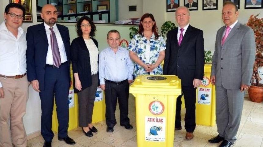 Aydınlı Eczacılar Atık İla&ccedil; Toplam Kampanyası Başlattı