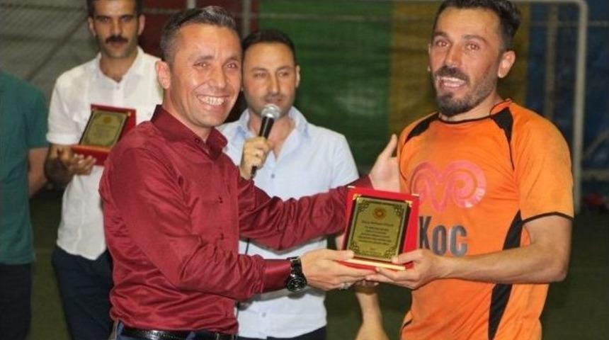 Silopi Eğitim-sen Futbol Turnuvasında Final Heyecanı