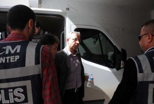 Gaziantep'te Gözaltına Alınan 5 Polis Adliyede