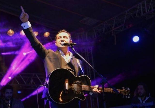 Sü’deki Festival Ferhat Göçer Konseriyle Sona Erdi 2