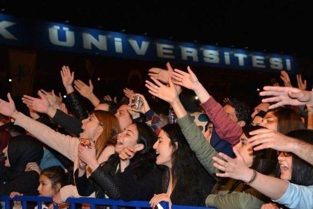 Sü’deki Festival Ferhat Göçer Konseriyle Sona Erdi 3