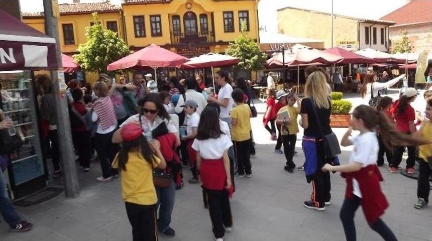 Gs&rsquo;li Minikler Odunpazarı&rsquo;na Hayran Kaldılar