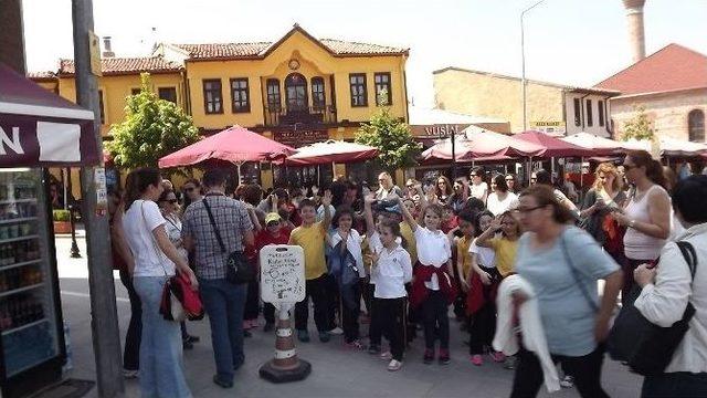 Gs&rsquo;li Minikler Odunpazarı&rsquo;na Hayran Kaldılar 1