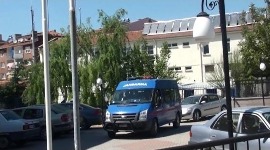 Cezaevinden Firar Eden Zanlıya Jandarmadan Baskın