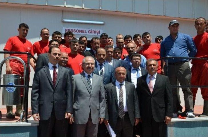 Bakan Yardımcısı Mezbaha Açtı G2