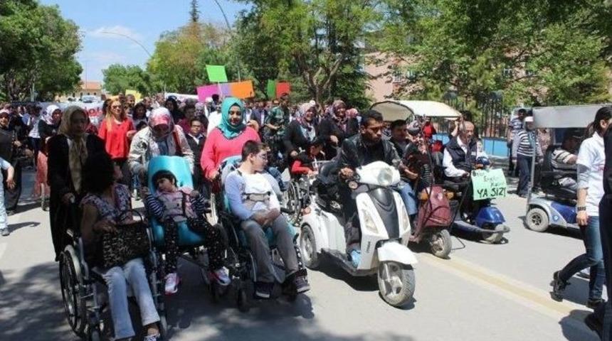 Karaman&rsquo;da Engelliler Haftası Kutlaması