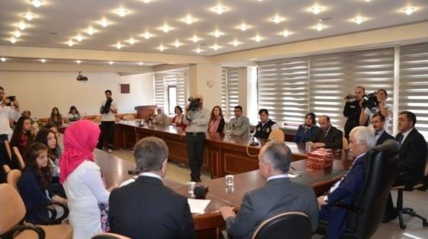 &ldquo;gen&ccedil;lerden Ecdada Mektup&rdquo;