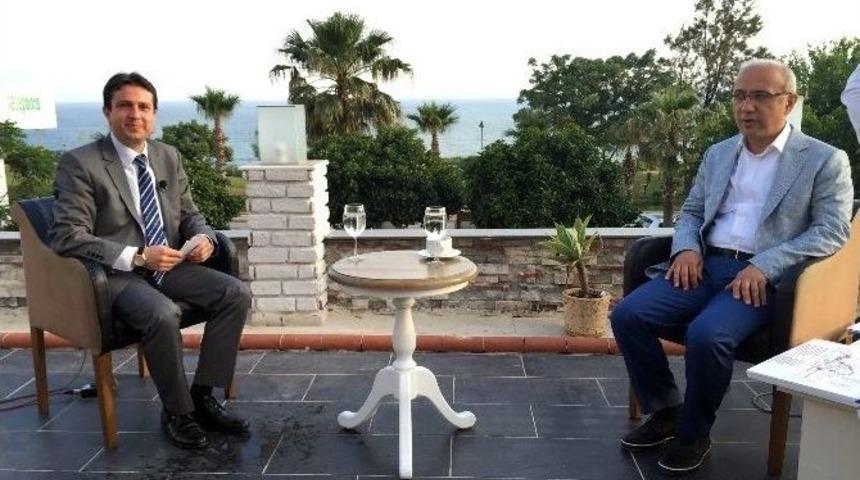 L&uuml;tfi Elvan: "t&uuml;rkiye Neden Mars&rsquo;a Uydu G&ouml;ndermesin?"