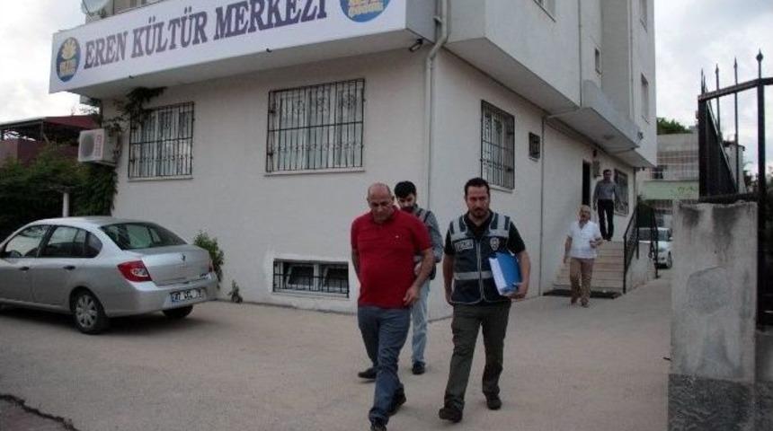Adana Polisinden K&uuml;lt&uuml;r Merkezine İnceleme