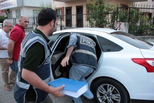 Adana Polisinden K&uuml;lt&uuml;r Merkezine İnceleme 1