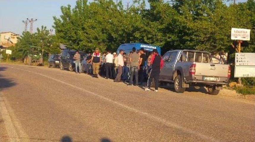 Hafif Ticari Aracın &Ccedil;arptığı Minik Suna &Ouml;ld&uuml;