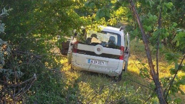 Hafif Ticari Aracın &Ccedil;arptığı Minik Suna &Ouml;ld&uuml; 1