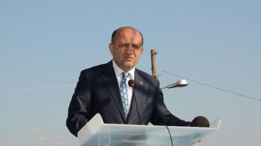 Bakan Işık: &ldquo;dilde Yozlaşma K&uuml;lt&uuml;rde Yozlaşmayı Getirir&rdquo;