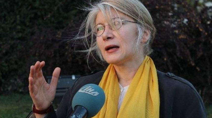 Anadolu Partisi Genel Başkanı Emine &Uuml;lker Tarhan: