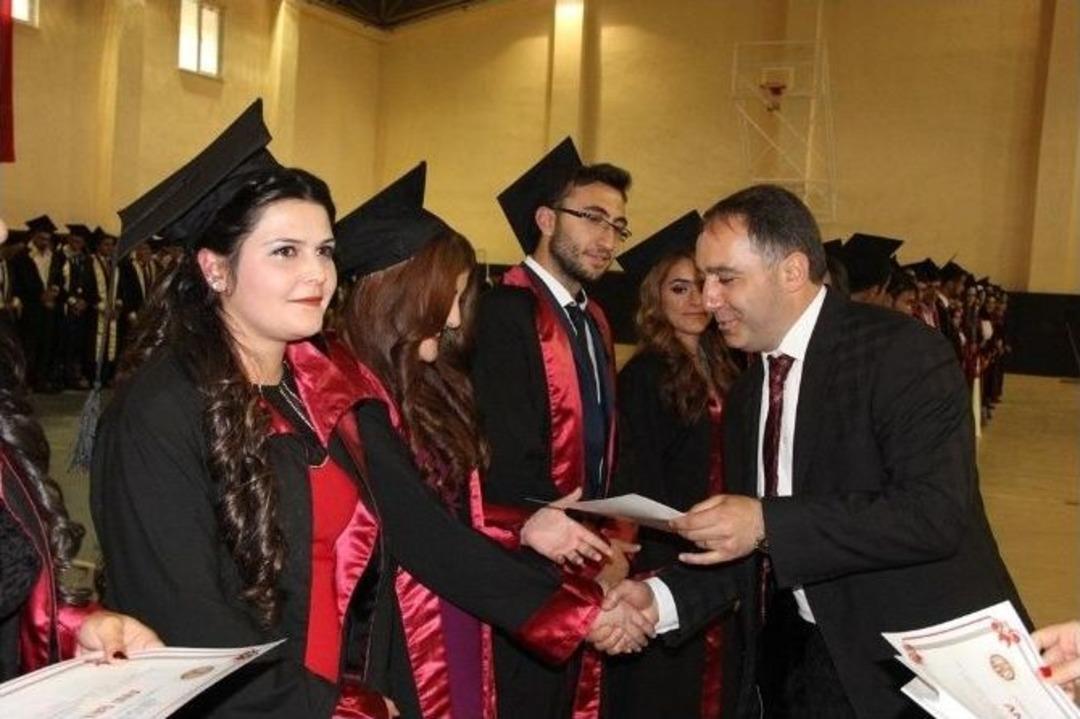 Narman Myo&rsquo;da 17. Mezuniyet Coşkusu