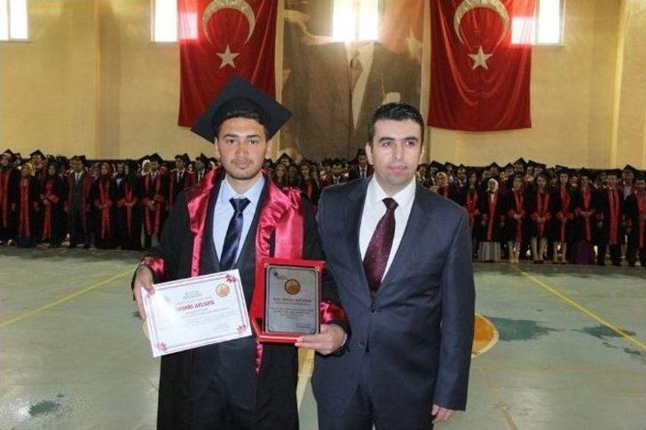 Narman Myo’da 17. Mezuniyet Coşkusu G4