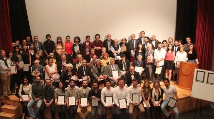 İlef Meslekte Yarım Asrı Geride Bırakan Mezunlarını Onurlandırdı