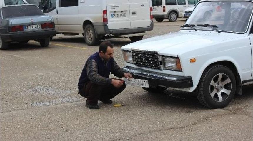 Suriyelilerin Ara&ccedil;larına T&uuml;rk Plakası Verilmesi 2 Haziran Tarihine Uzatıldı
