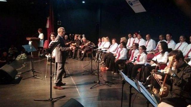 Tsd&rsquo;den T&uuml;rk Halk M&uuml;ziği Konseri 1