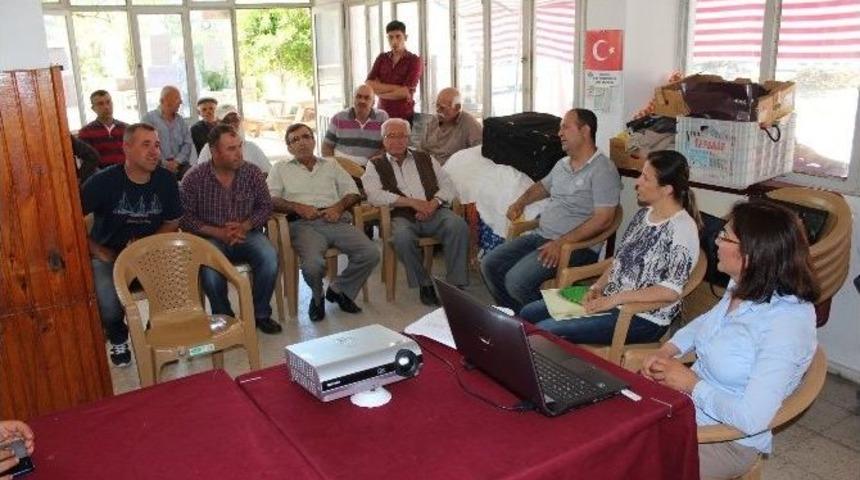 &Ccedil;ift&ccedil;i, Nar Hastalıkları Ve Zararlıları Konusunda Bilgilendirildi