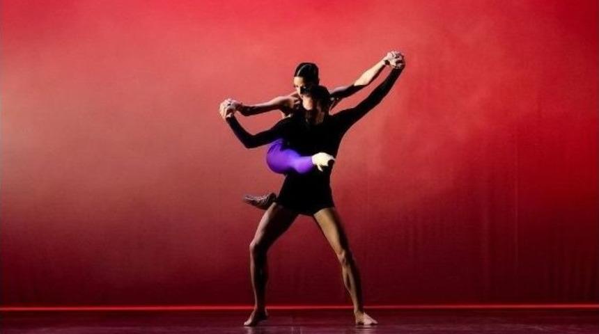 Mdob&rsquo;dan &lsquo;&ccedil;eşmebaşı&rsquo; Ve &lsquo;bolero&rsquo; Balelerinin Pr&ouml;miyeri