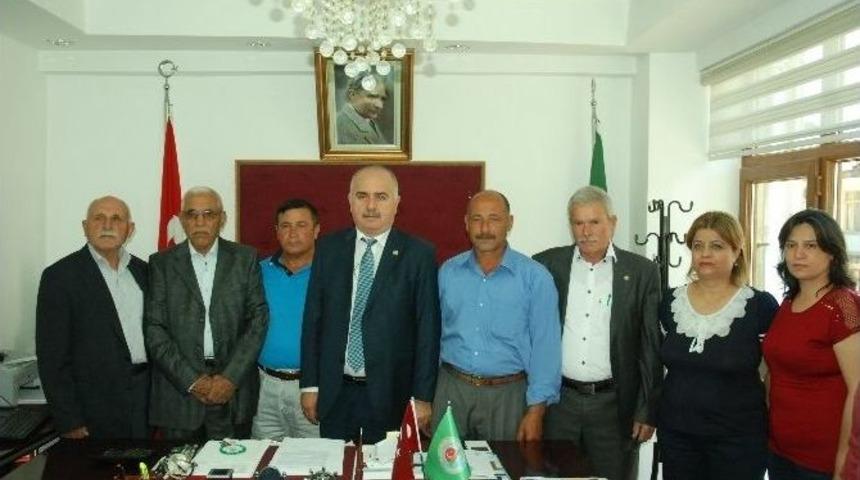 Manavgat&rsquo;ta Ziraat Odası&rsquo;na Kayıtlı 14 Bin &Ccedil;ift&ccedil;i Bulunuyor